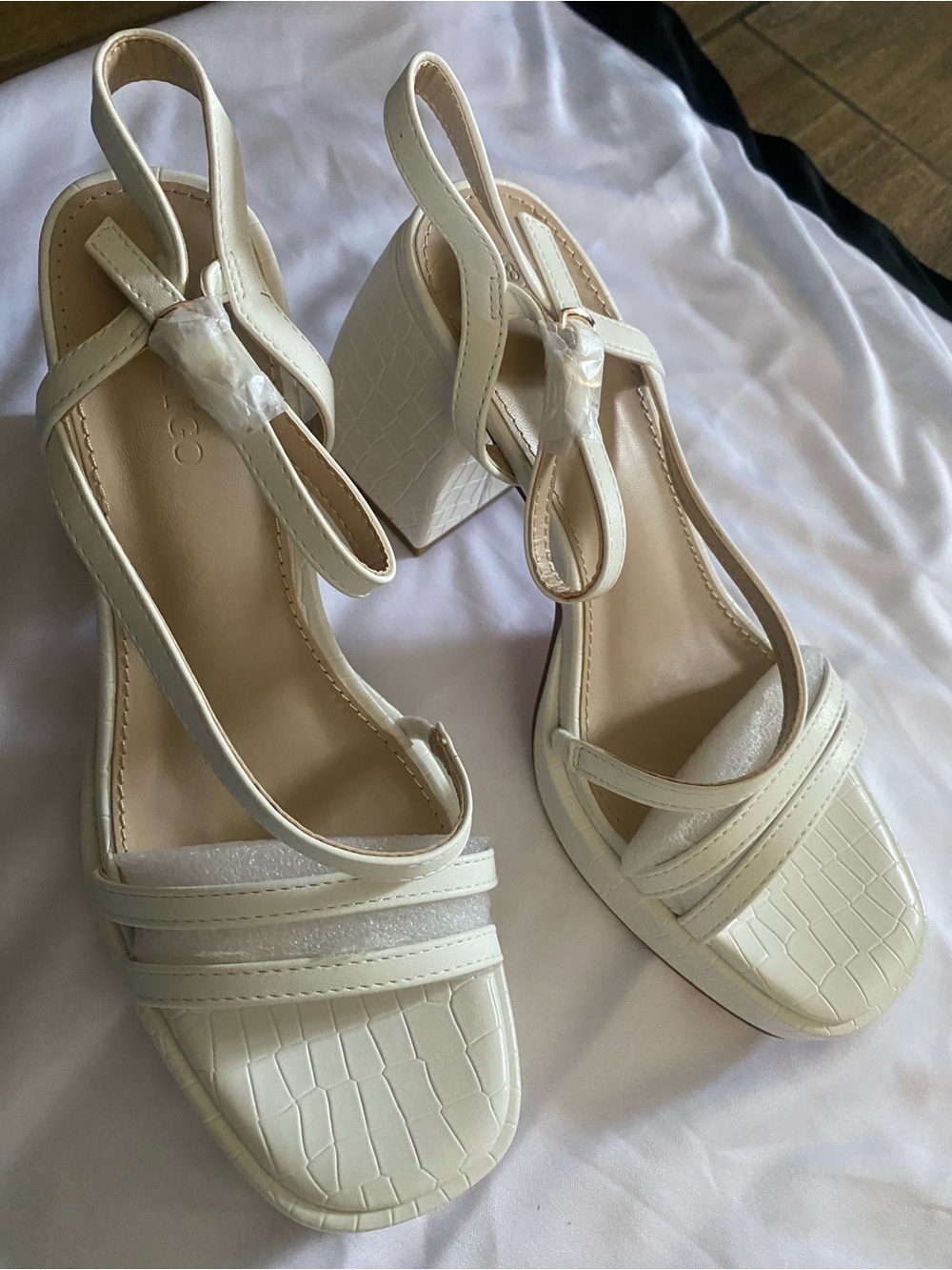 White Croc-Embossed Block Heel Sandals with Ankle Strap - Picture 2 of 4